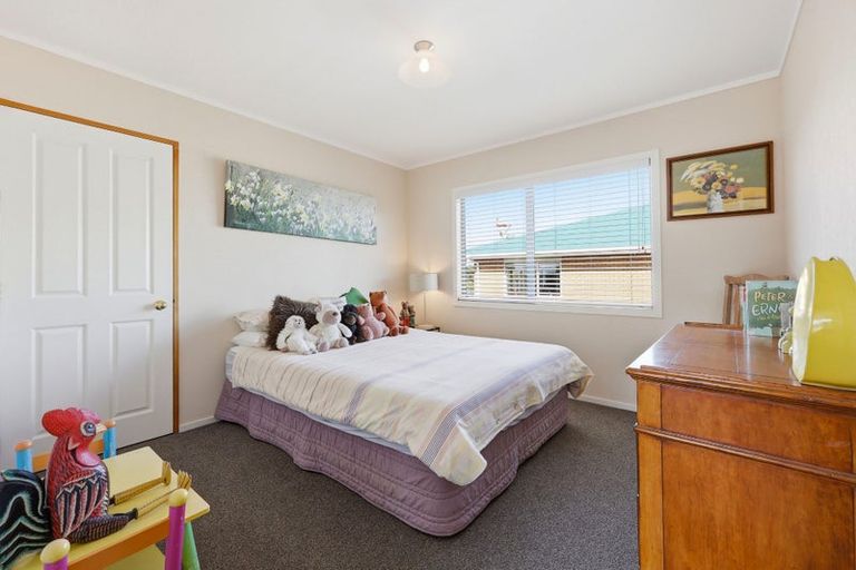 Photo of property in 166 Torkar Road, Clarks Beach, 2122