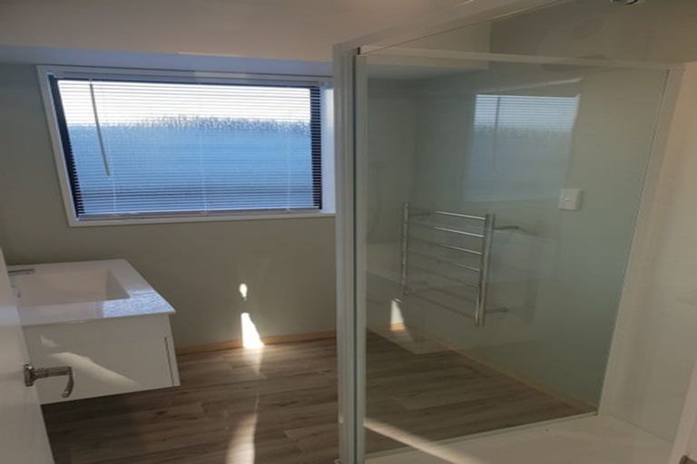 Photo of property in 11 Factory Road, Belfast, Christchurch, 8051