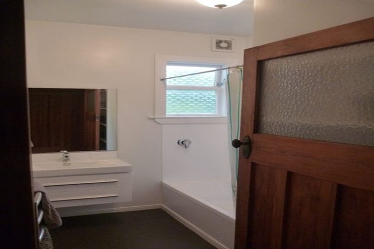 Photo of property in 42a Rose Street, Somerfield, Christchurch, 8024