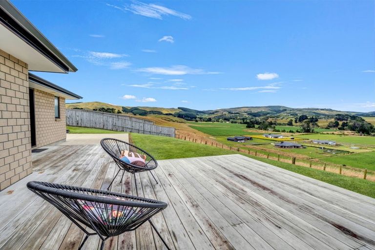 Photo of property in 36 Varsity Heights, Fitzherbert, Palmerston North, 4410