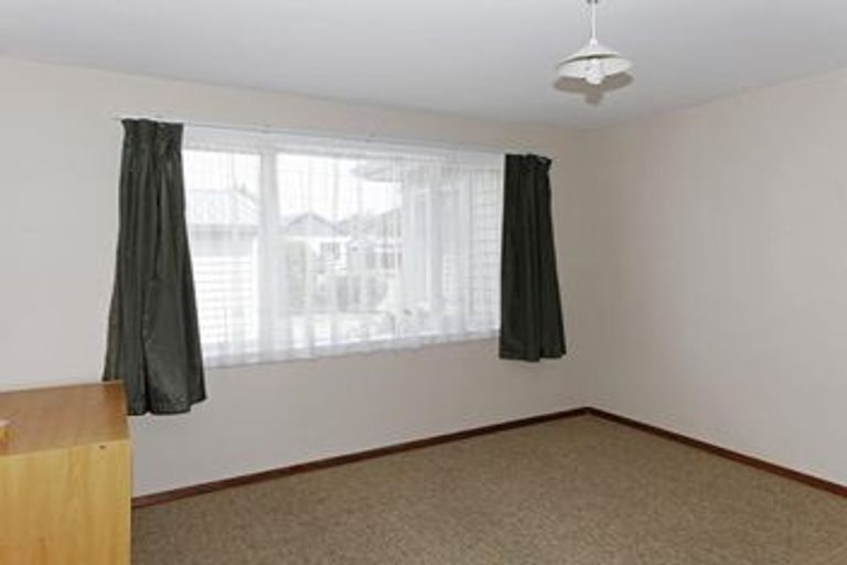 Photo of property in 105 Suva Street, Upper Riccarton, Christchurch, 8041