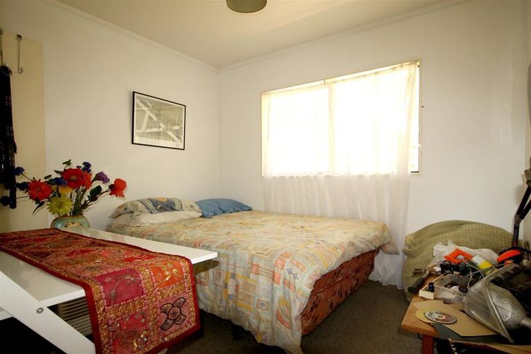 Photo of property in 2/248 Pakuranga Road, Pakuranga Heights, Auckland, 2010