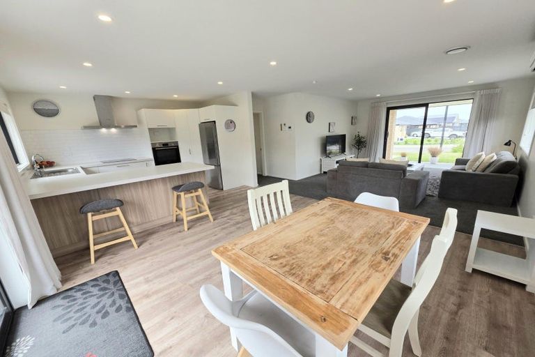 Photo of property in 13 Royal Oak Crescent, Holmes Hill, Oamaru, 9401