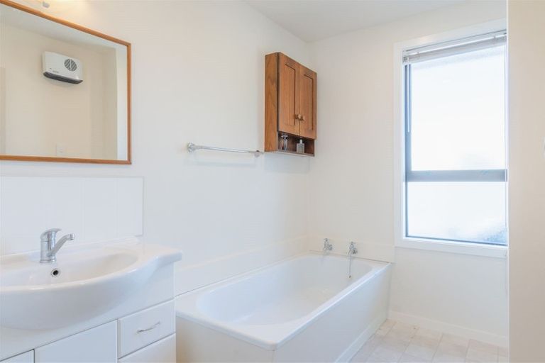 Photo of property in 3 Gibson Drive, Hornby, Christchurch, 8042