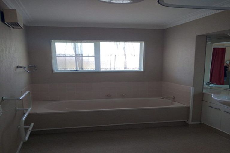 Photo of property in 1/1 Fletcher Street, Taupo, 3330