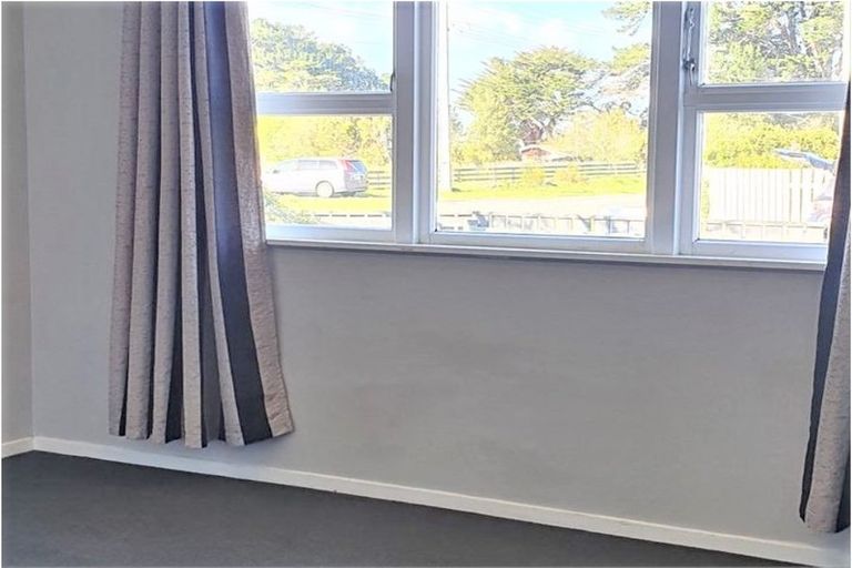 Photo of property in 1 Hardie Grove, Featherston, 5710