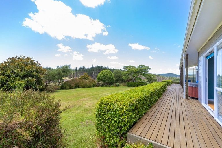 Photo of property in 127b Oruawharo Road, Topuni, Wellsford, 0975