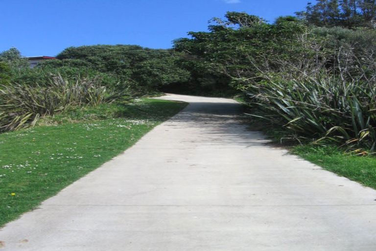 Photo of property in 4 Cuvier Crescent, Kuaotunu West, Whitianga, 3592