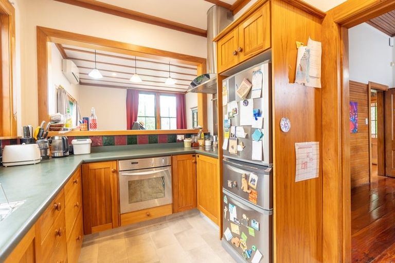 Photo of property in 54 Brightwater Terrace, Terrace End, Palmerston North, 4410