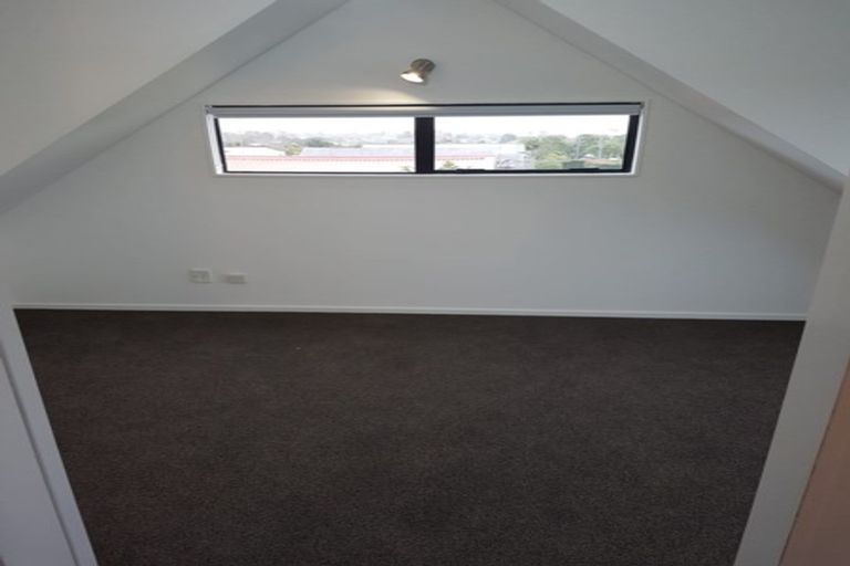 Photo of property in 2a Saltaire Street, Avondale, Auckland, 1026