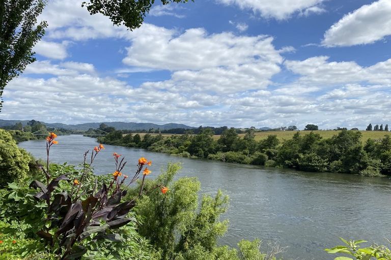 Photo of property in 6075 Great South Road, Horotiu, Hamilton, 3288