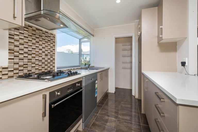 Photo of property in 1/97a Nile Road, Milford, Auckland, 0620