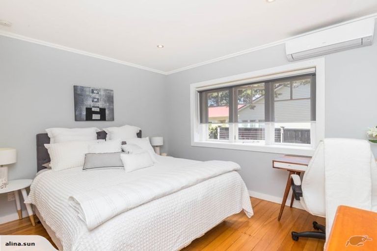 Photo of property in 20 Esmonde Road, Takapuna, Auckland, 0622