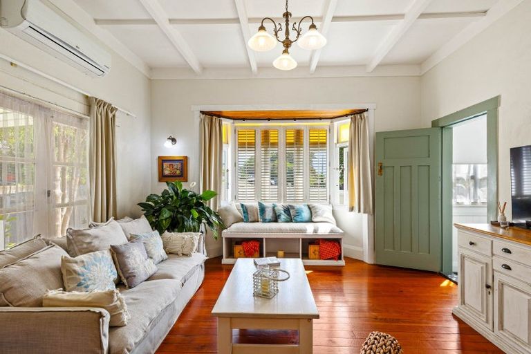 Photo of property in 225 Hibiscus Coast Highway, Red Beach, 0932