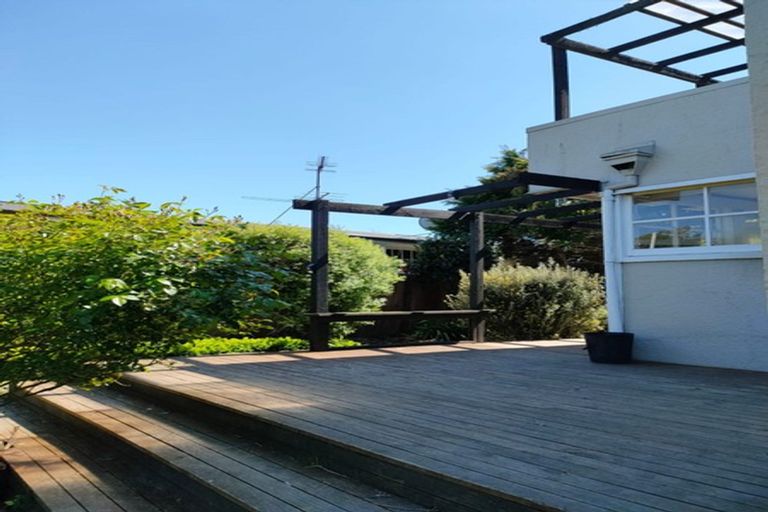 Photo of property in 153 Wairakei Road, Bryndwr, Christchurch, 8053