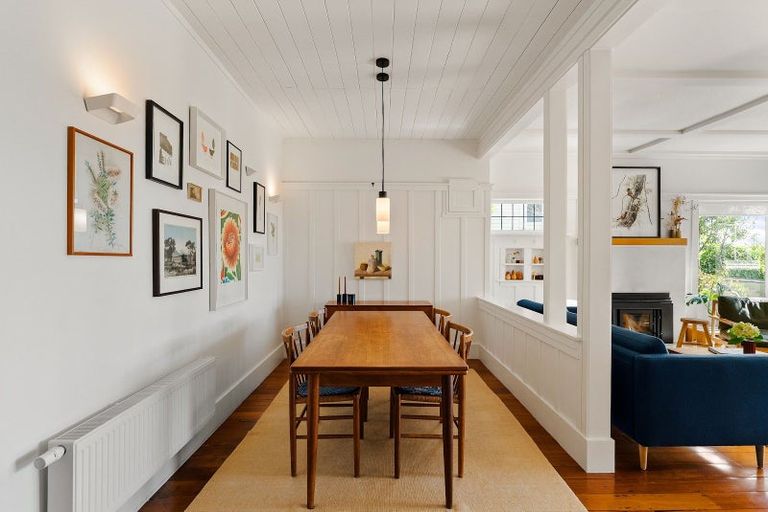 Photo of property in 4 Manuka Terrace, Eastbourne, Lower Hutt, 5013