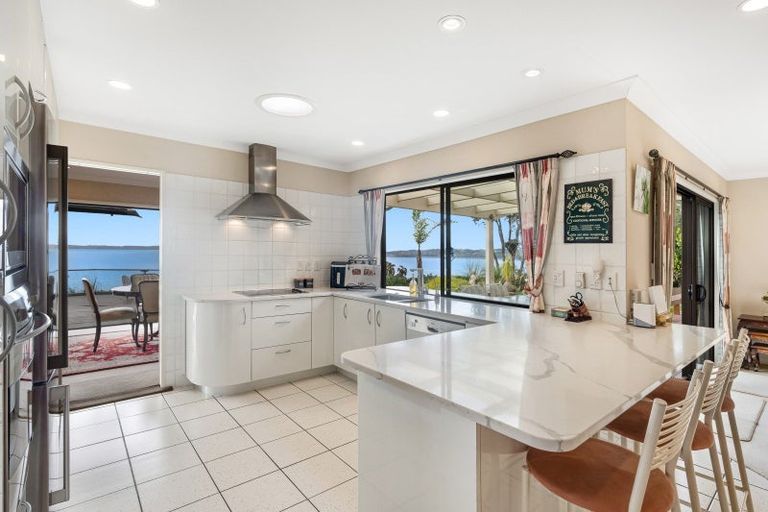 Photo of property in 26 Stevenson Way, Cockle Bay, Auckland, 2014