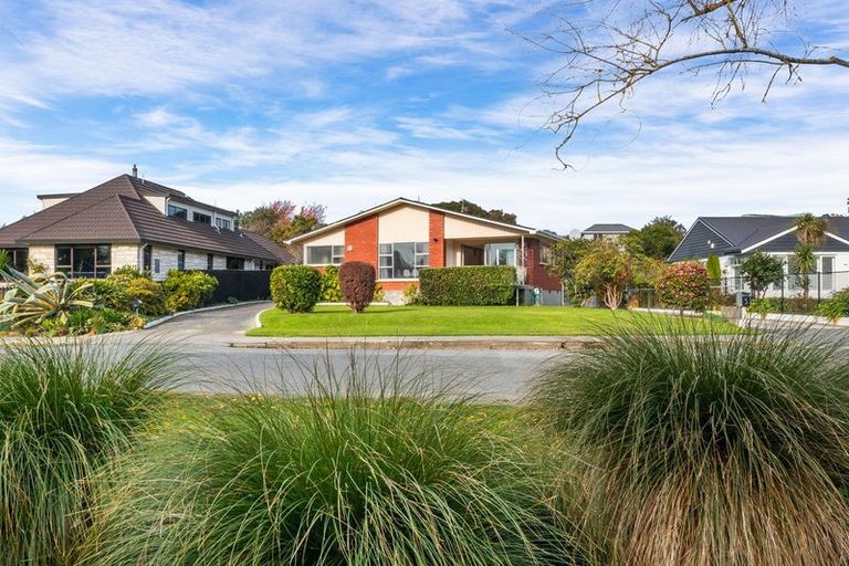 Photo of property in 4 Ernlea Terrace, Cashmere, Christchurch, 8022