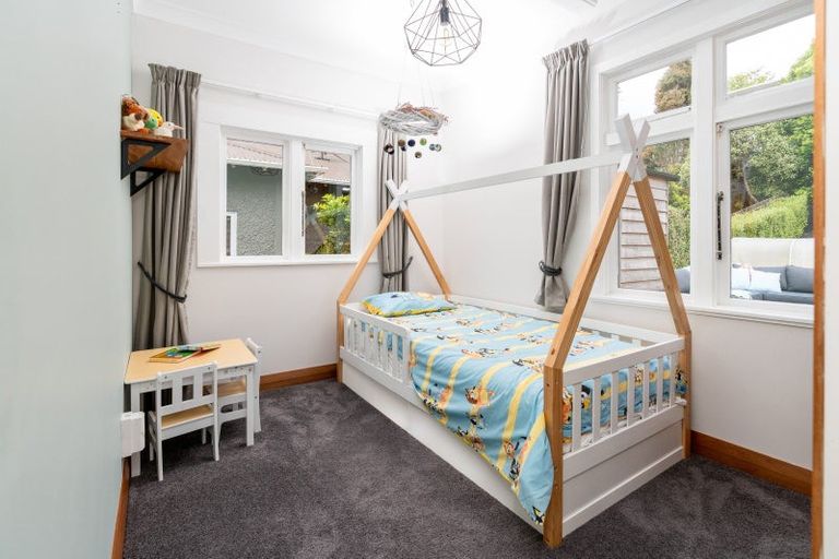 Photo of property in 17 Cornford Street, Karori, Wellington, 6012