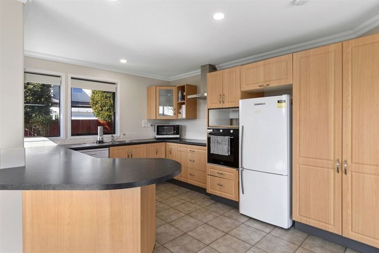 Photo of property in 28 Alva Glen Place, Pyes Pa, Tauranga, 3112