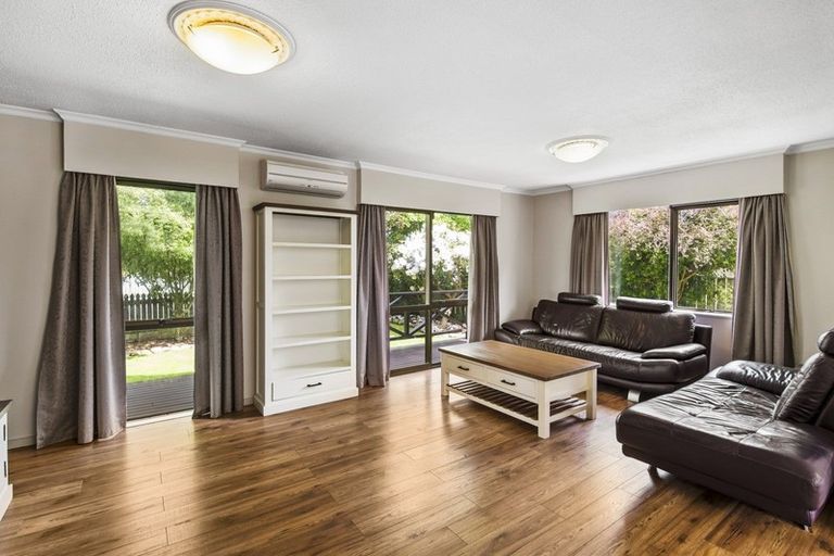 Photo of property in 17 Cobb Place, Otaki, 5512