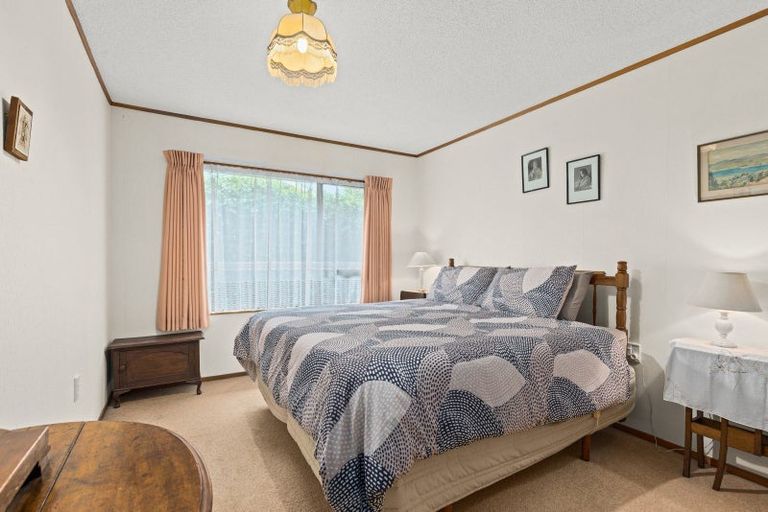 Photo of property in 5 Waimanu Place, Point Wells, Warkworth, 0986