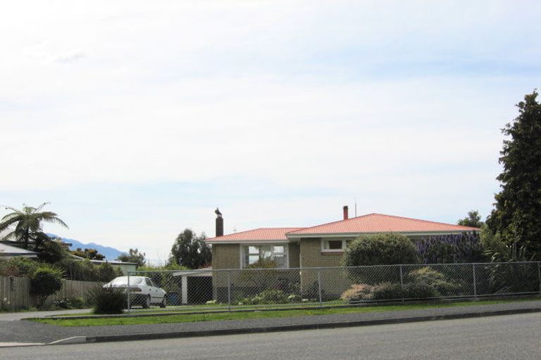 Photo of property in 32 Hastings Street, Kaikoura, 7300