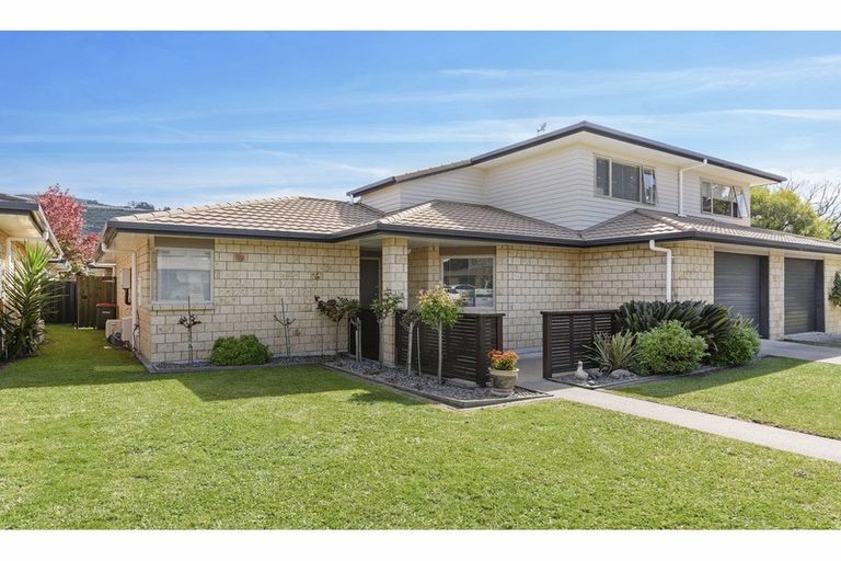 Photo of property in 36/64 Kawaha Point Road, Kawaha Point, Rotorua, 3010