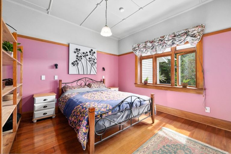 Photo of property in 361 Main Road North, Brown Owl, Upper Hutt, 5018