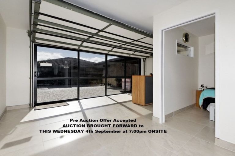 Photo of property in 3a Summerland Drive, Henderson, Auckland, 0612