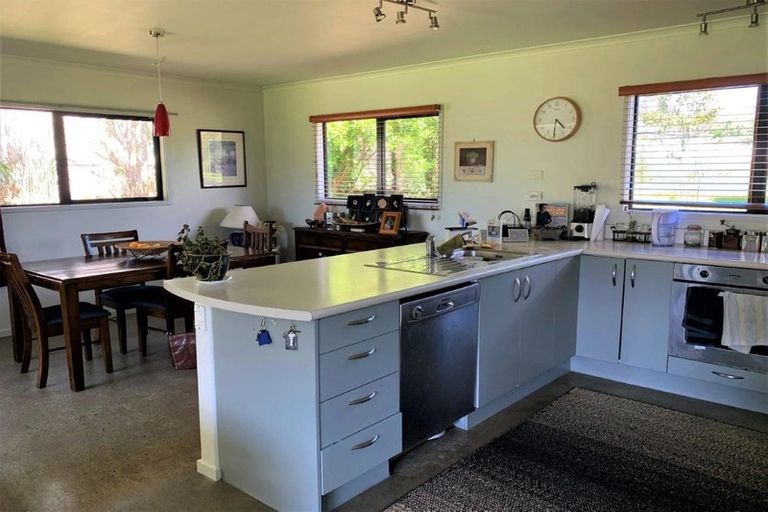 Photo of property in 10 Ruataniwha Drive, Collingwood, 7073