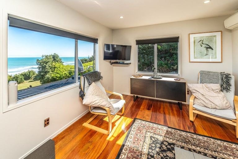 Photo of property in 18 Sunset Parade, Kai Iwi, Whanganui, 4574