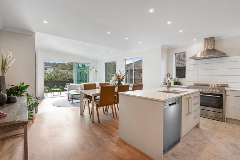 Photo of property in 113 Aberley Road, Schnapper Rock, Auckland, 0632