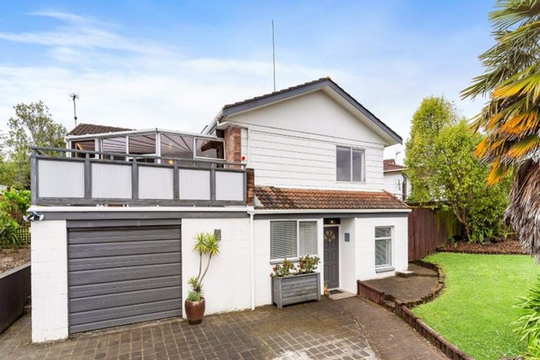 Photo of property in 54 Marendellas Drive, Bucklands Beach, Auckland, 2014