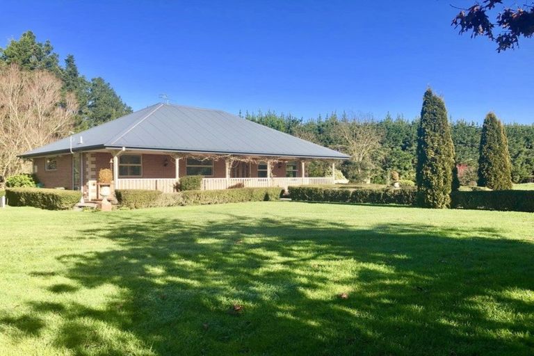 Photo of property in 1332 Wolffs Road, West Eyreton, Rangiora, 7475