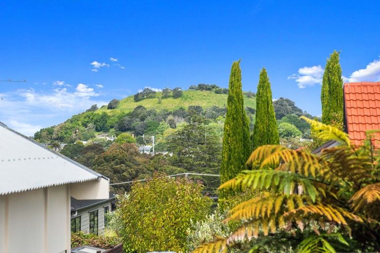 Photo of property in 1/3 Aramoana Avenue, Devonport, Auckland, 0624