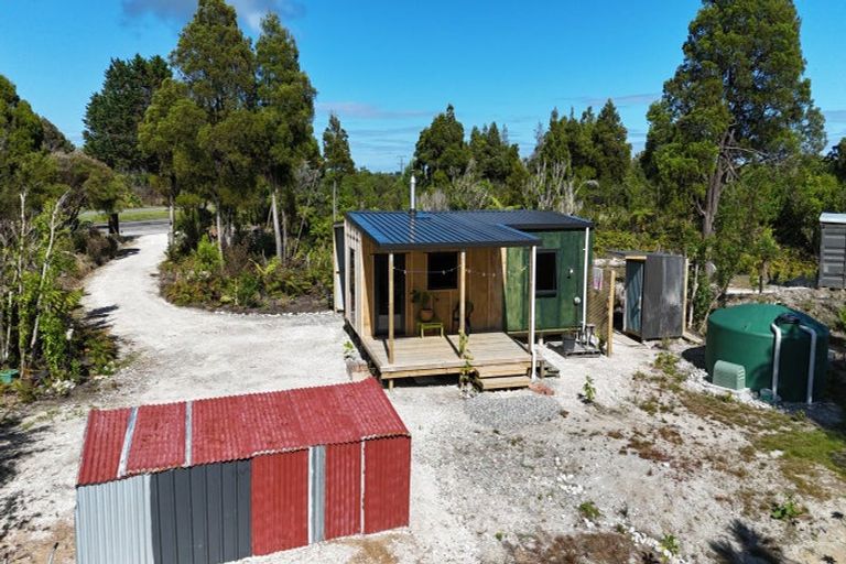 Photo of property in 902 Cape Foulwind Road, Cape Foulwind, 7892