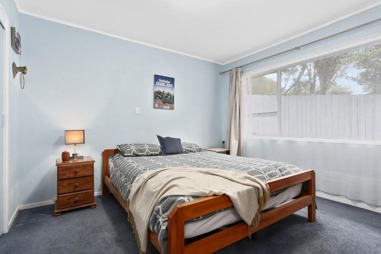 Photo of property in 51 Tainui Road, Titirangi, Auckland, 0604