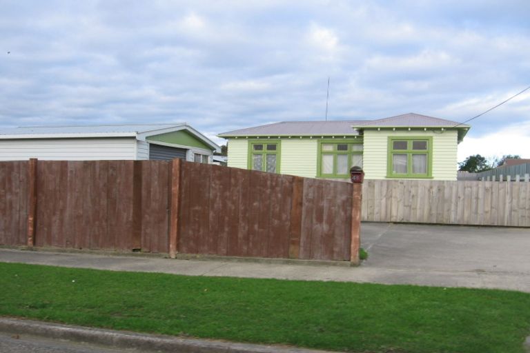 Photo of property in 48 Seaforth Avenue, Milson, Palmerston North, 4414