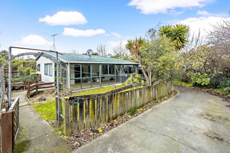 Photo of property in 11 Gordon Road, Papatoetoe, Auckland, 2025