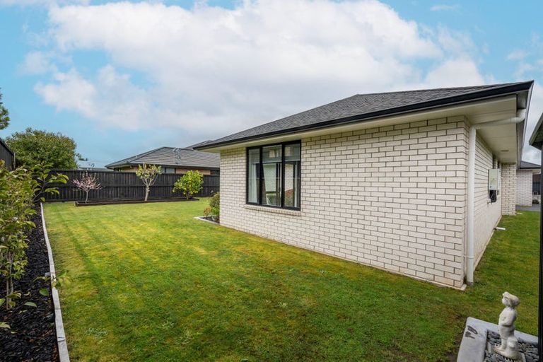 Photo of property in 3 Roy Hilton Drive, Flagstaff, Hamilton, 3210