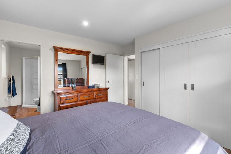 Photo of property in 294 Ballintoy Park Drive, Welcome Bay, Tauranga, 3175