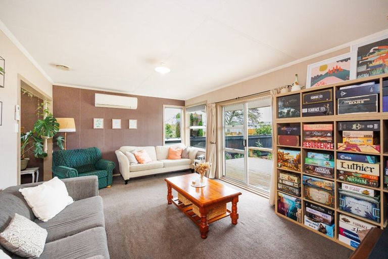 Photo of property in 36 Karamea Crescent, Kelvin Grove, Palmerston North, 4414