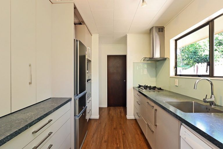 Photo of property in 14 Gilmour Place, Taradale, Napier, 4112