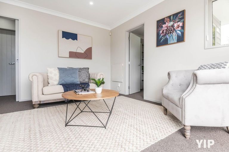 Photo of property in 235 Mark Avenue, Grenada Village, Wellington, 6037