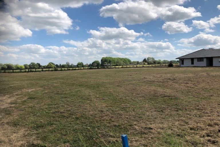 Photo of property in 30 Seachange Drive, Leamington, Cambridge, 3432