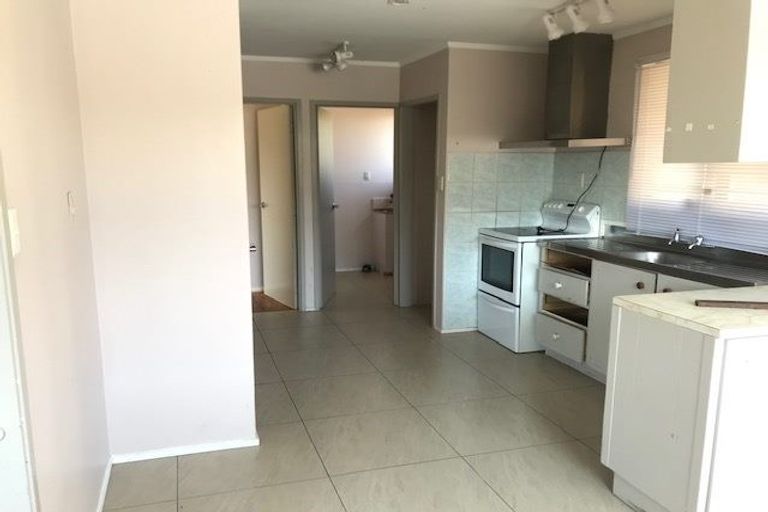 Photo of property in 4 Antalya Place, Manurewa, Auckland, 2102