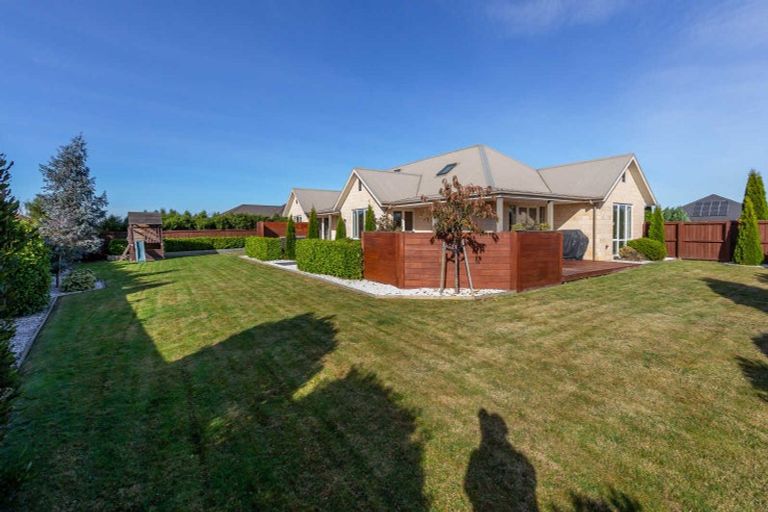 Photo of property in 32 Wilfield Drive, West Melton, 7618