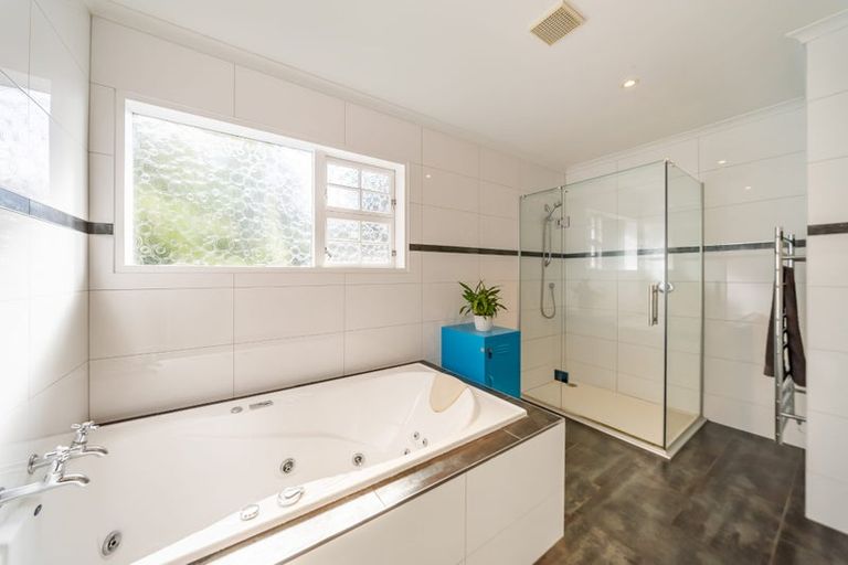 Photo of property in 24 Avian Road, Blue Mountains, Upper Hutt, 5371