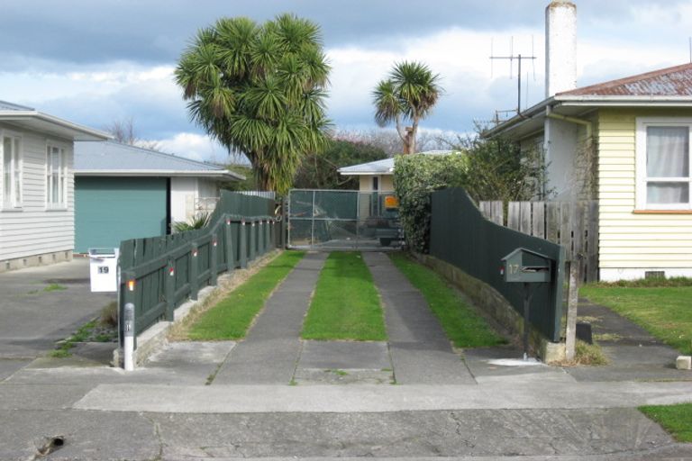 Photo of property in 17 James Foley Avenue, Pirimai, Napier, 4112